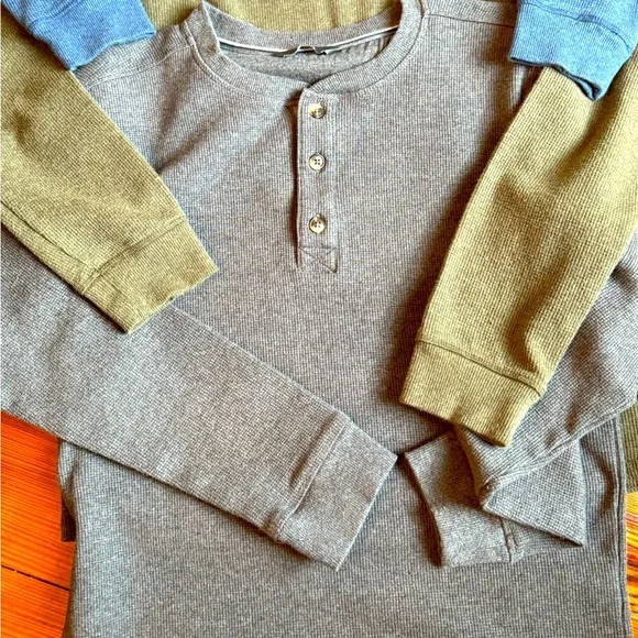 Thermal Henley Shirt Bundle - Picture 4 of 12